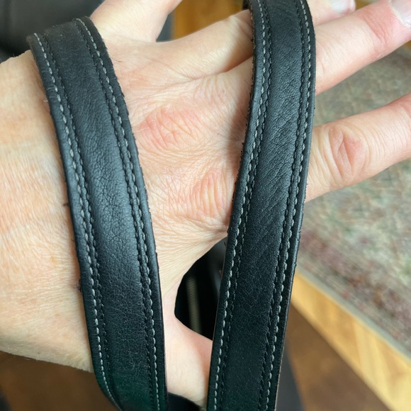 Coach Legacy Hampton large zip topTote Shopper. - Picture 9 of 16